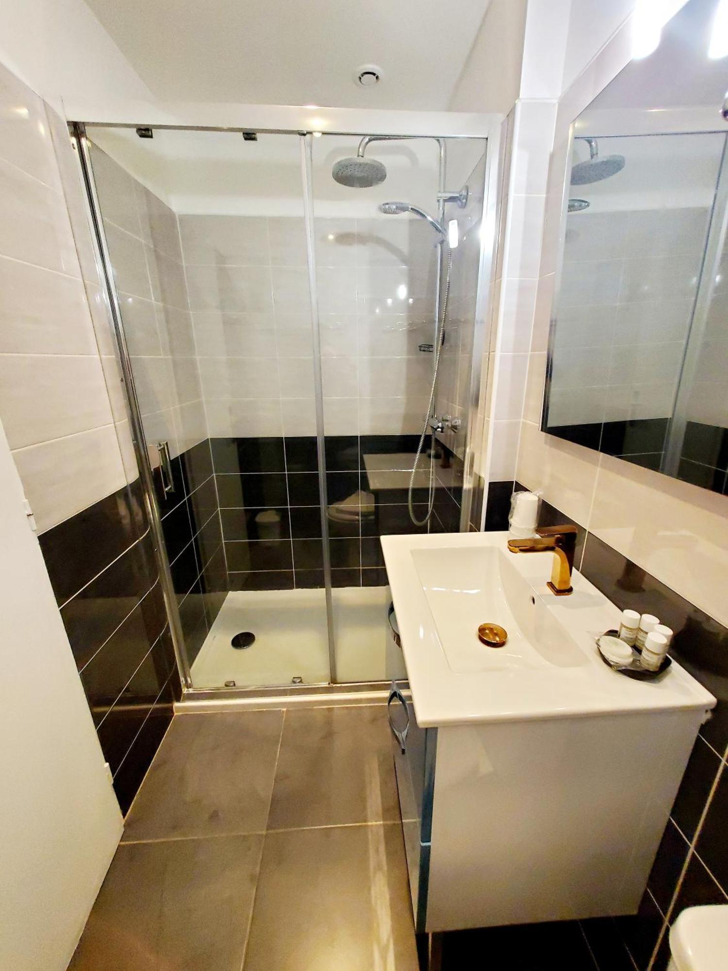 Logis Hotel Belle Etoile Vichy Bagian luar foto