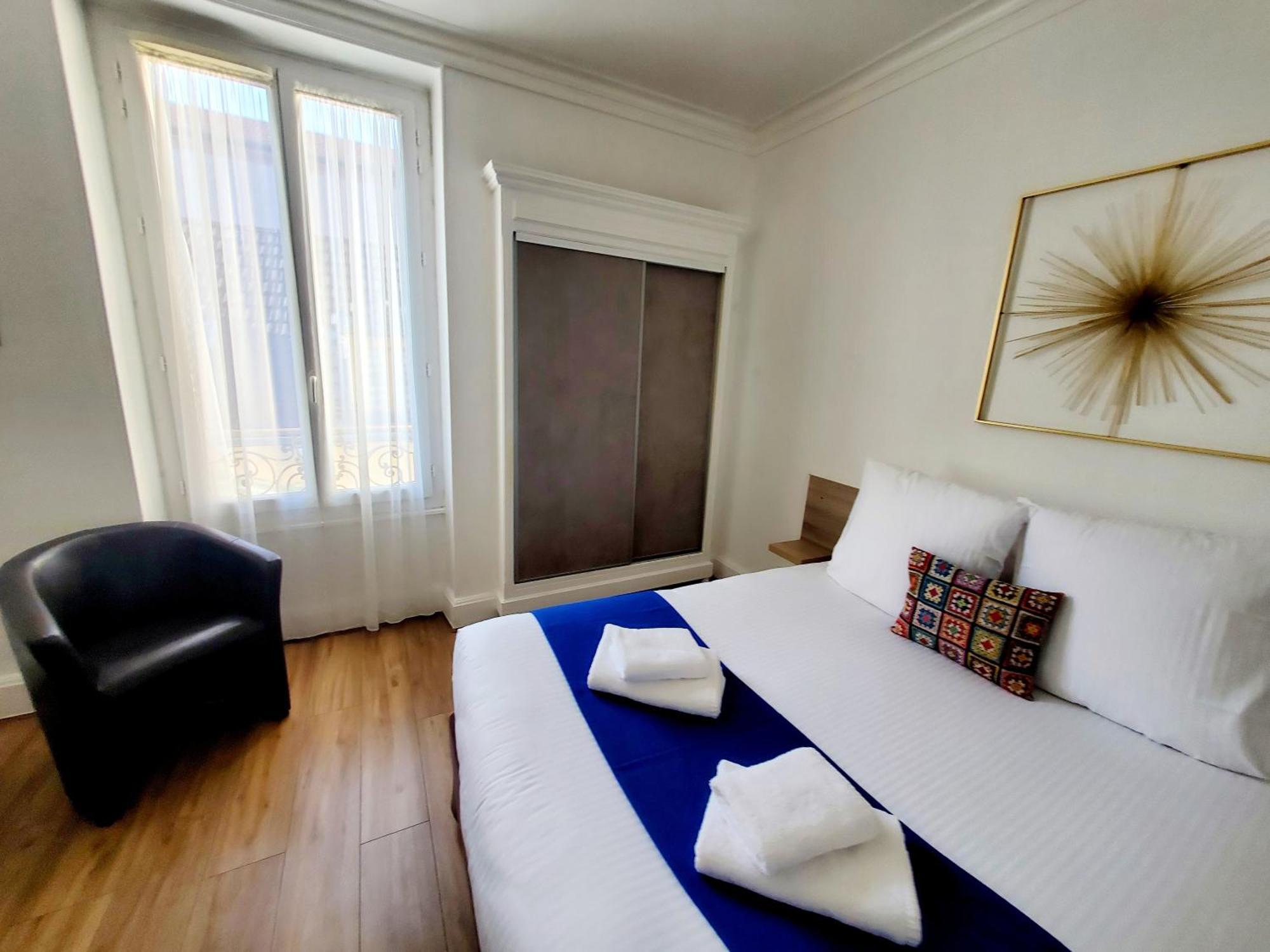 Logis Hotel Belle Etoile Vichy Bagian luar foto