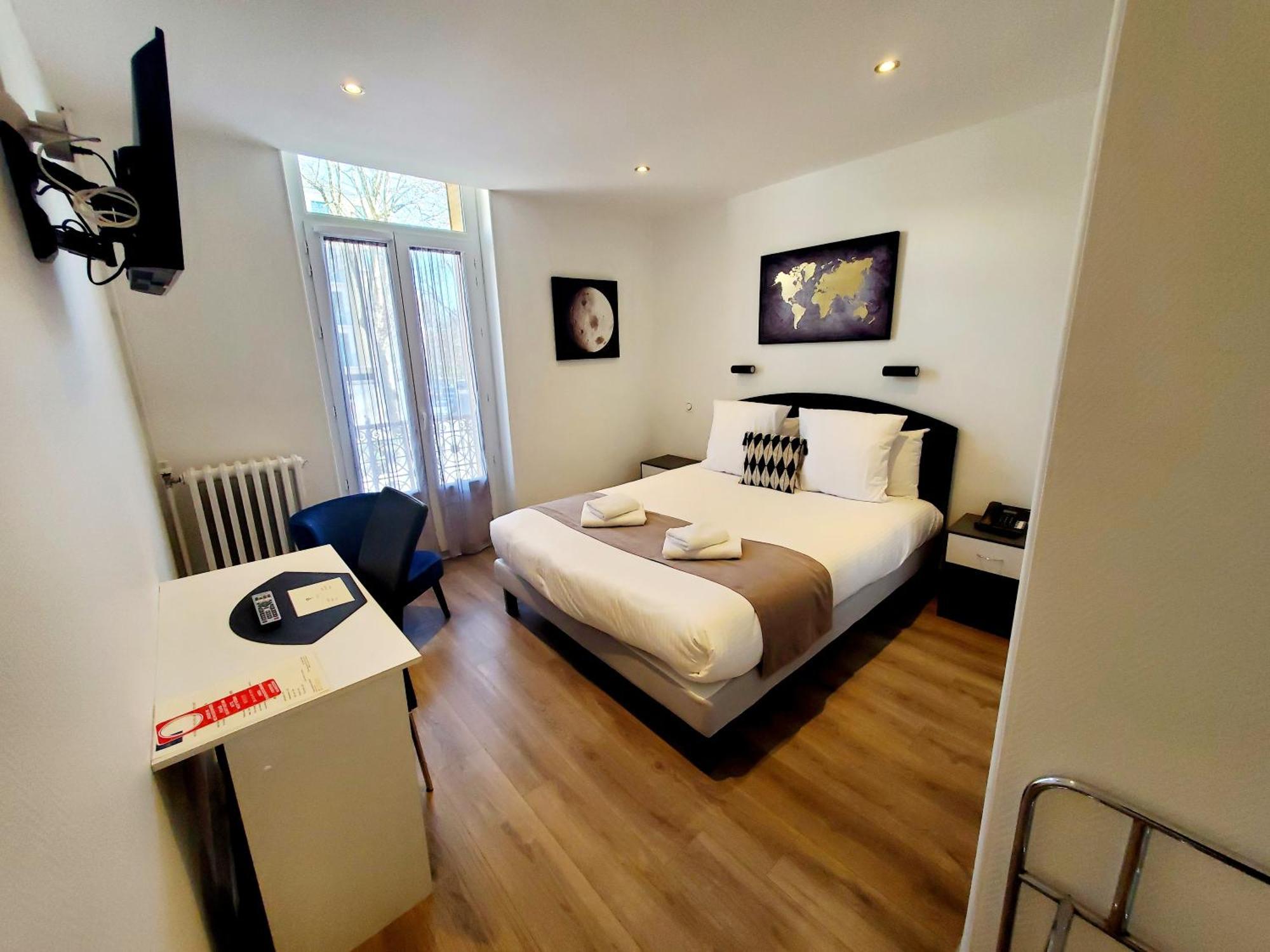 Logis Hotel Belle Etoile Vichy Bagian luar foto