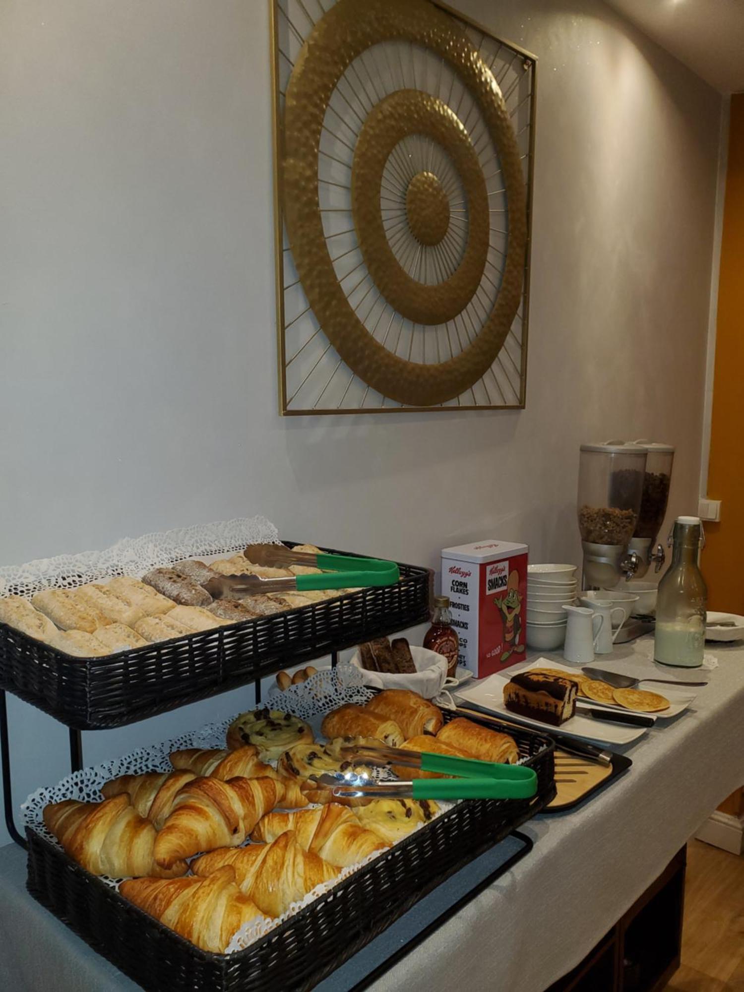 Logis Hotel Belle Etoile Vichy Bagian luar foto